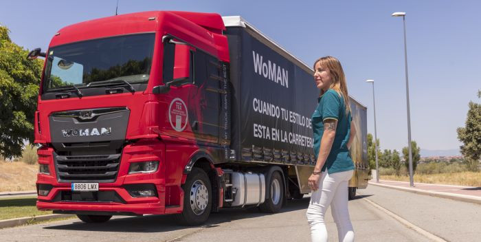 Camion WoMAN mujeres
