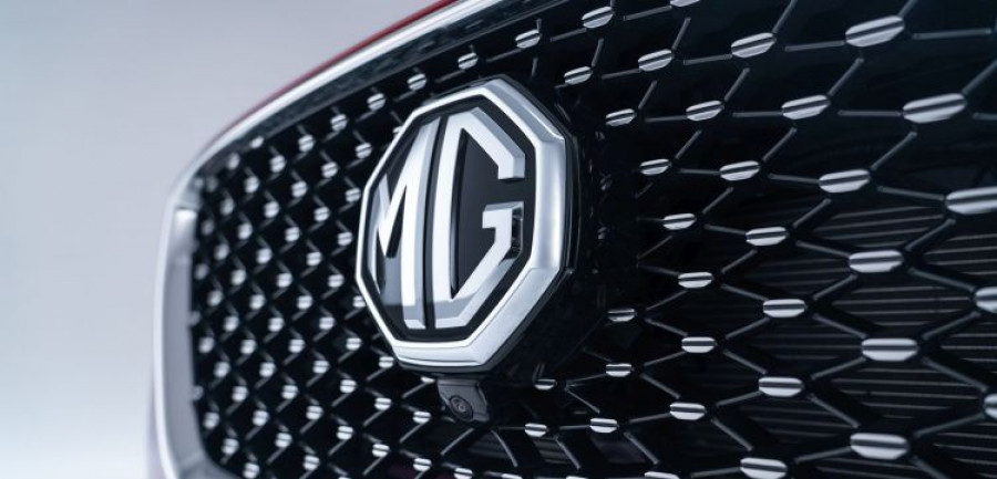 MG EHS Plug in Hybrid exterior