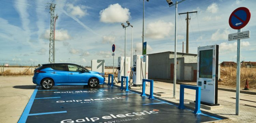 Arevalo nissan recarga vehiculos electricos
