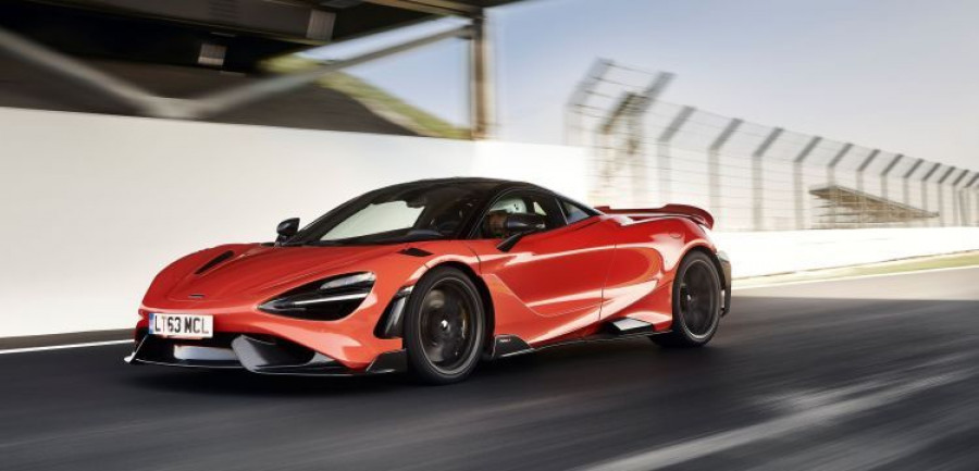 McLaren 765LT Pirelli