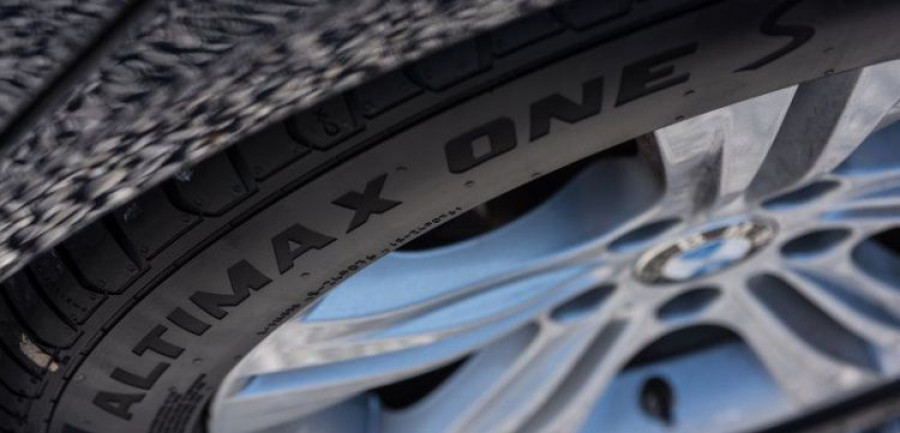 General Tire Altimax One S