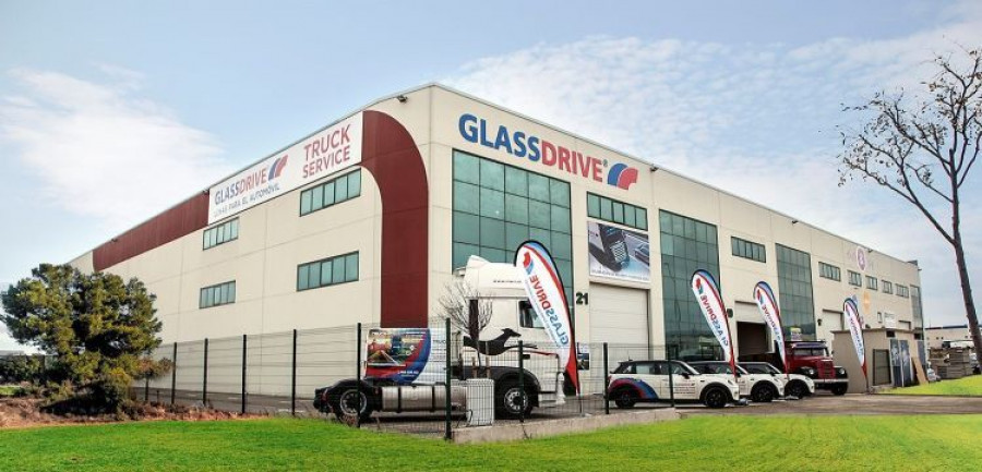 glassdirve truck service