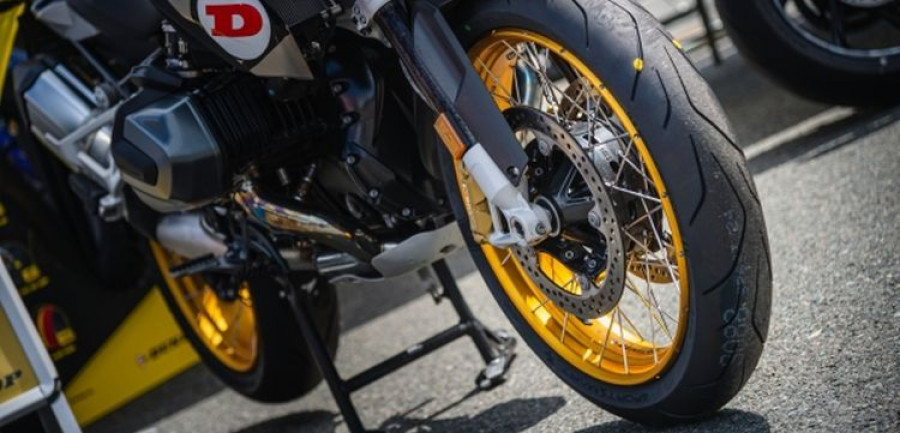dunlop motos