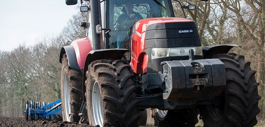 vredesteintractor