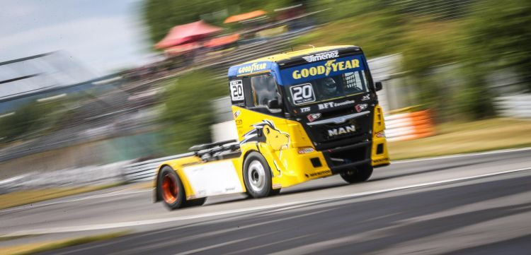 goodyear carrera camiones