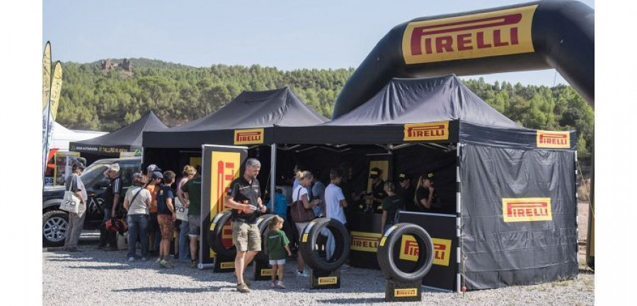 Land Rover Party Pirelli
