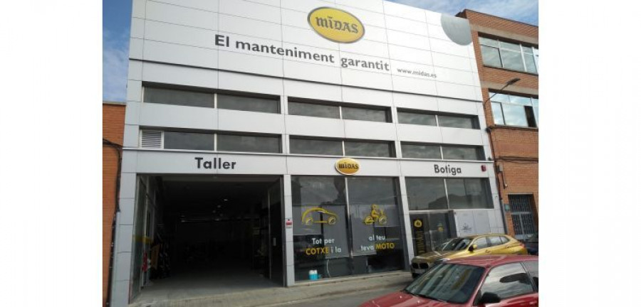 Fachada del centro Midas en Sabadell.