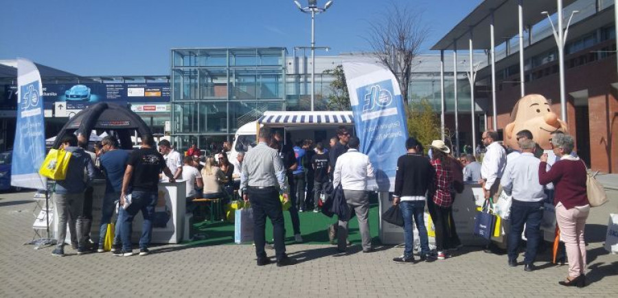Food Truck DT Spare Parts motortec