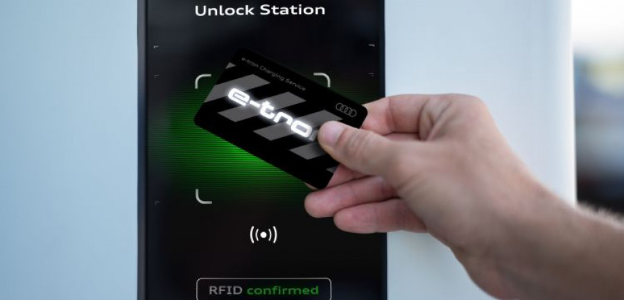 Audi e tron Charging Service ok