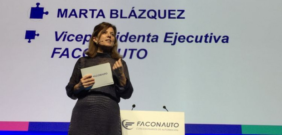 marta blazquez faconauto woman