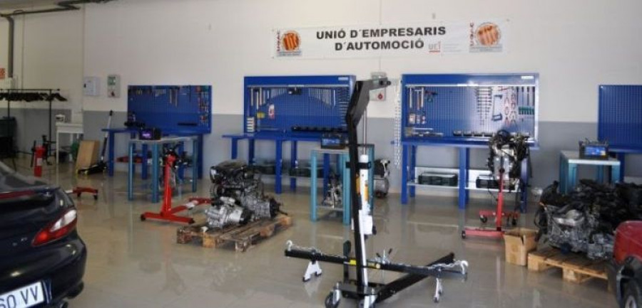 Talleres UEAC ingenieros automocion