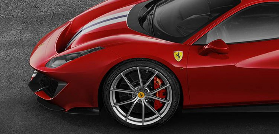 Michelin_Ferrari_488_Pista