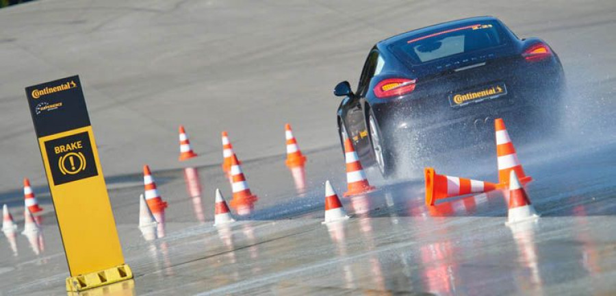 continental_aquaplaning