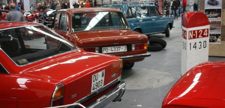 Seat124_Retromovil