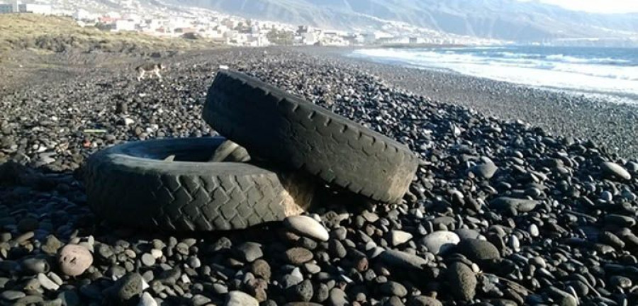 neumáticos_playas