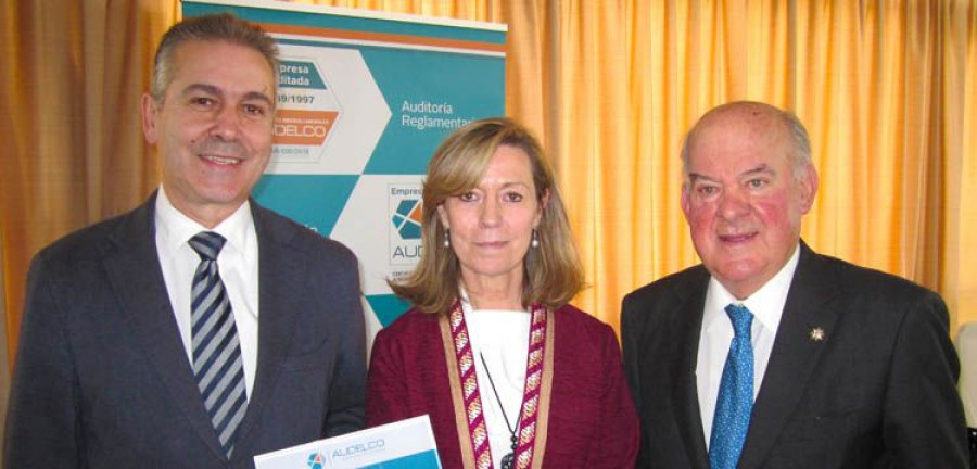 Felix_Sanchidrian_Maria-Dolores-Limon_dtra_INSHT_Juan_Antonio-Sagardoy_presidente_Audelco