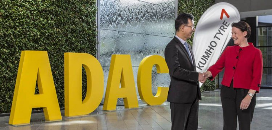 ADAC Sponsoring Khumo Tyre