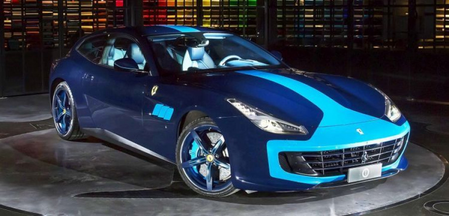 Ferrari_GTC4_Azzurra_Lapo_Elkann