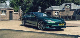 05-Vredestein_Tesla_shooting_brake-960x460