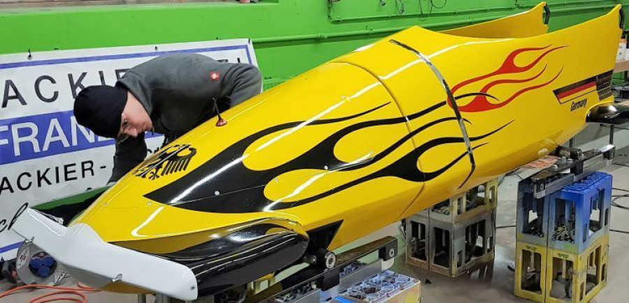 Cromax_Grassl_Bobsleigh