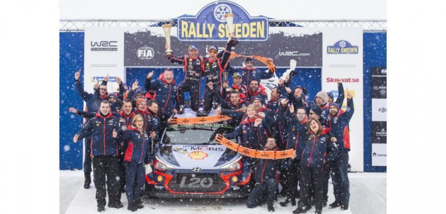 Tenneco_Monroe_Neuville_Rally_Suecia