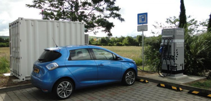 Renault_QuickCharging_electricos