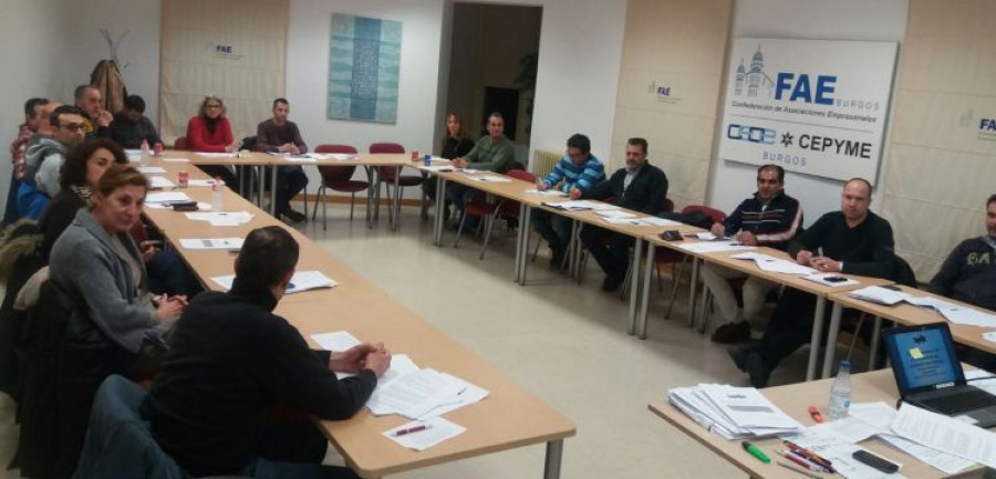Adeabur_cursos_talleres