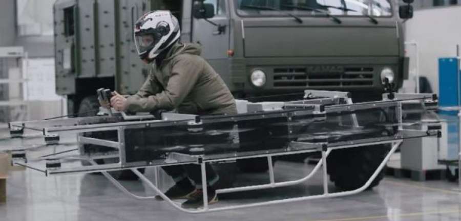 Kalashnikov_video_moto_voladora