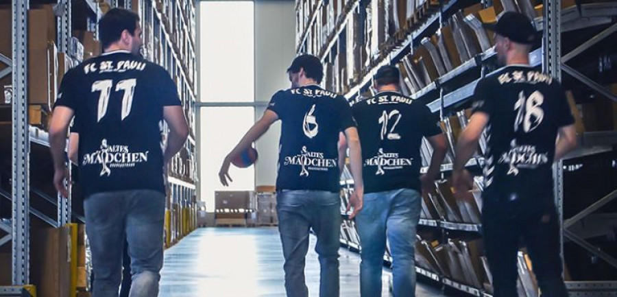FC_St._Pauli_Handball_Team_Meyle