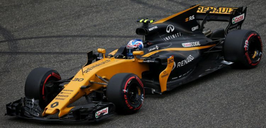 Motor Racing - Formula One World Championship - Chinese Grand Prix - Qualifying Day - Shanghai, China