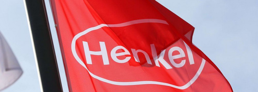red-flag-with-henkel-logo