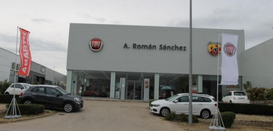 Roman_sanchez_concesionario