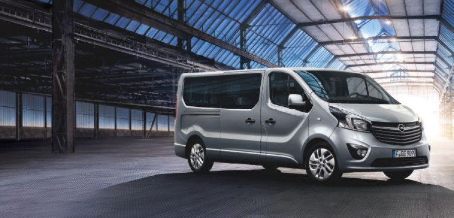 Opel_Vivaro_revision