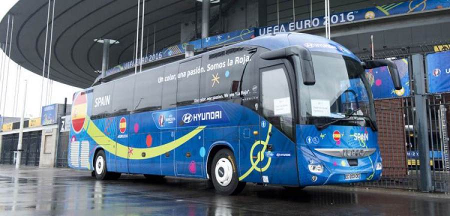 Autobuses_UEFA_EURO_2016_