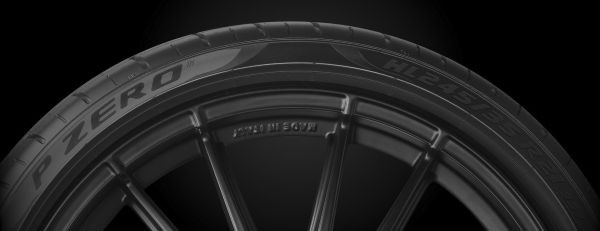Pirelli HL neumatico   LUCID AIR