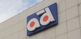 Ad parts autodistribution