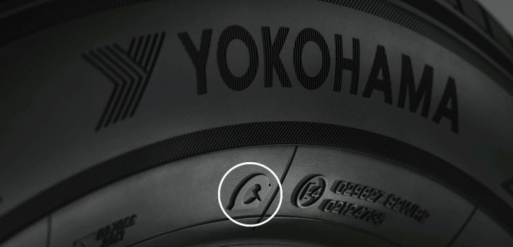 Yokohama BluEarth XT AE61 Z.P.S EMT standard