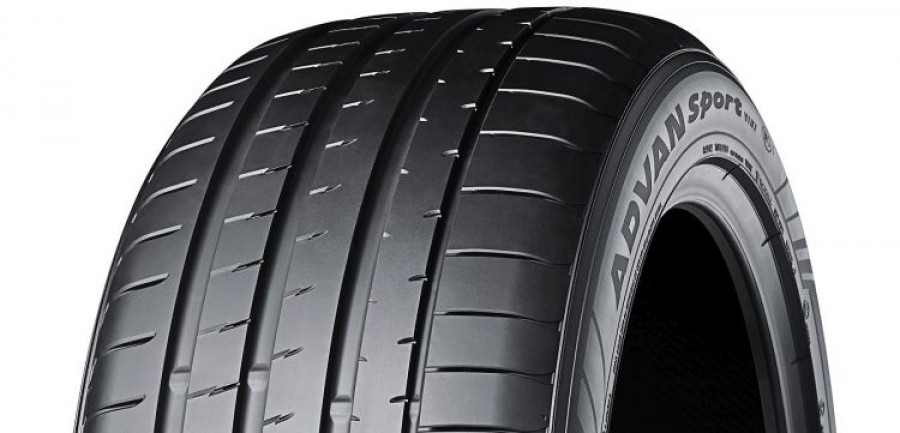 Yokohama Advan Sport V107 Mercedes AMG EQS 53 4MATIC