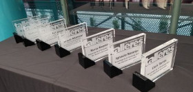 Premios personajes posventa 2022 placas