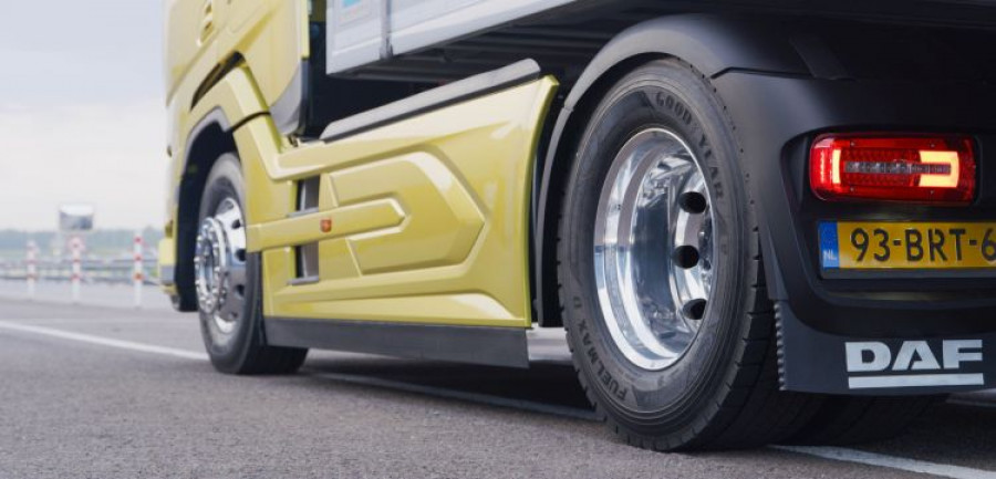 Goodyear fuelmax daf