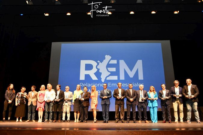 Premios REM premiados