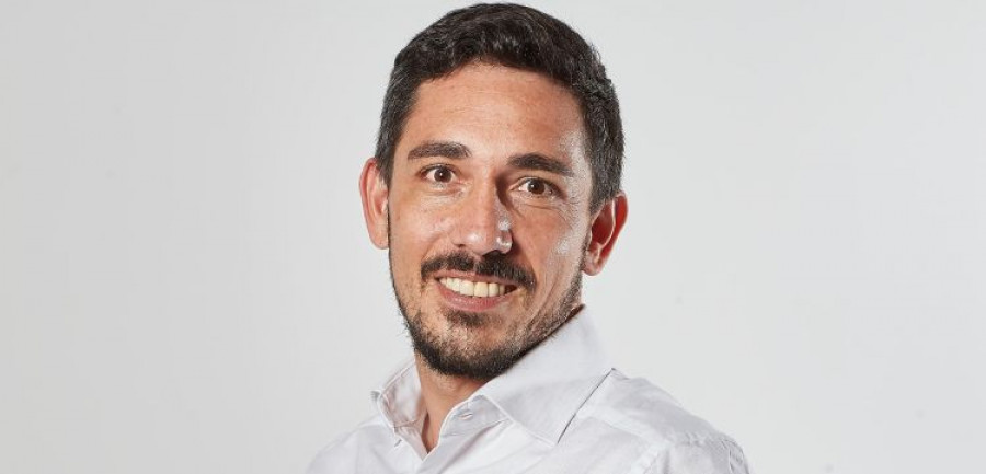 Alejandro Gonzalez Help Flash