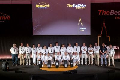 Equipo BestDrive y Continental