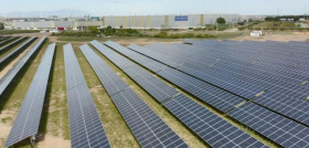 Stellantis zaragoza paneles solares