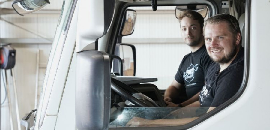 Parts specialists diesel technic