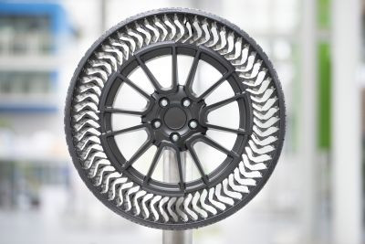 MICHELIN UPTIS 3
