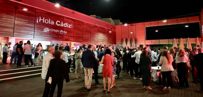 Grupo peu00f1a centro cadiz 2