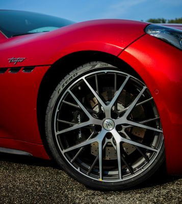 Pirelli P Zero Maserati GranTurismo