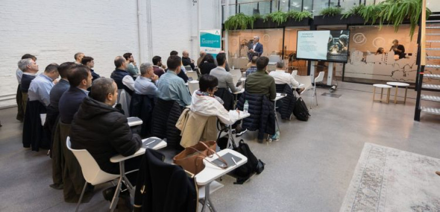 Universidad faconauto networking