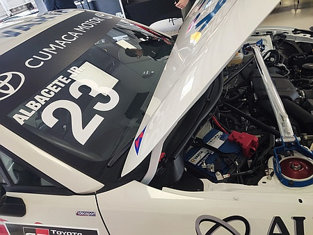 VARTA en el Toyota GR86 de Tony Albacete